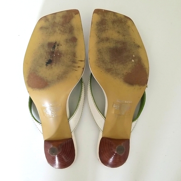 Nine West kitten heel size 6.5 thong sandal - Picture 3 of 5